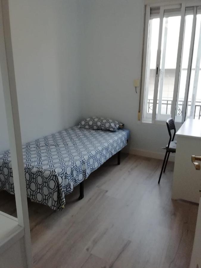Habitaciones Luminosas Y Acogedoras مدريد المظهر الخارجي الصورة